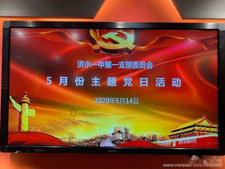 时尚芭比做美甲